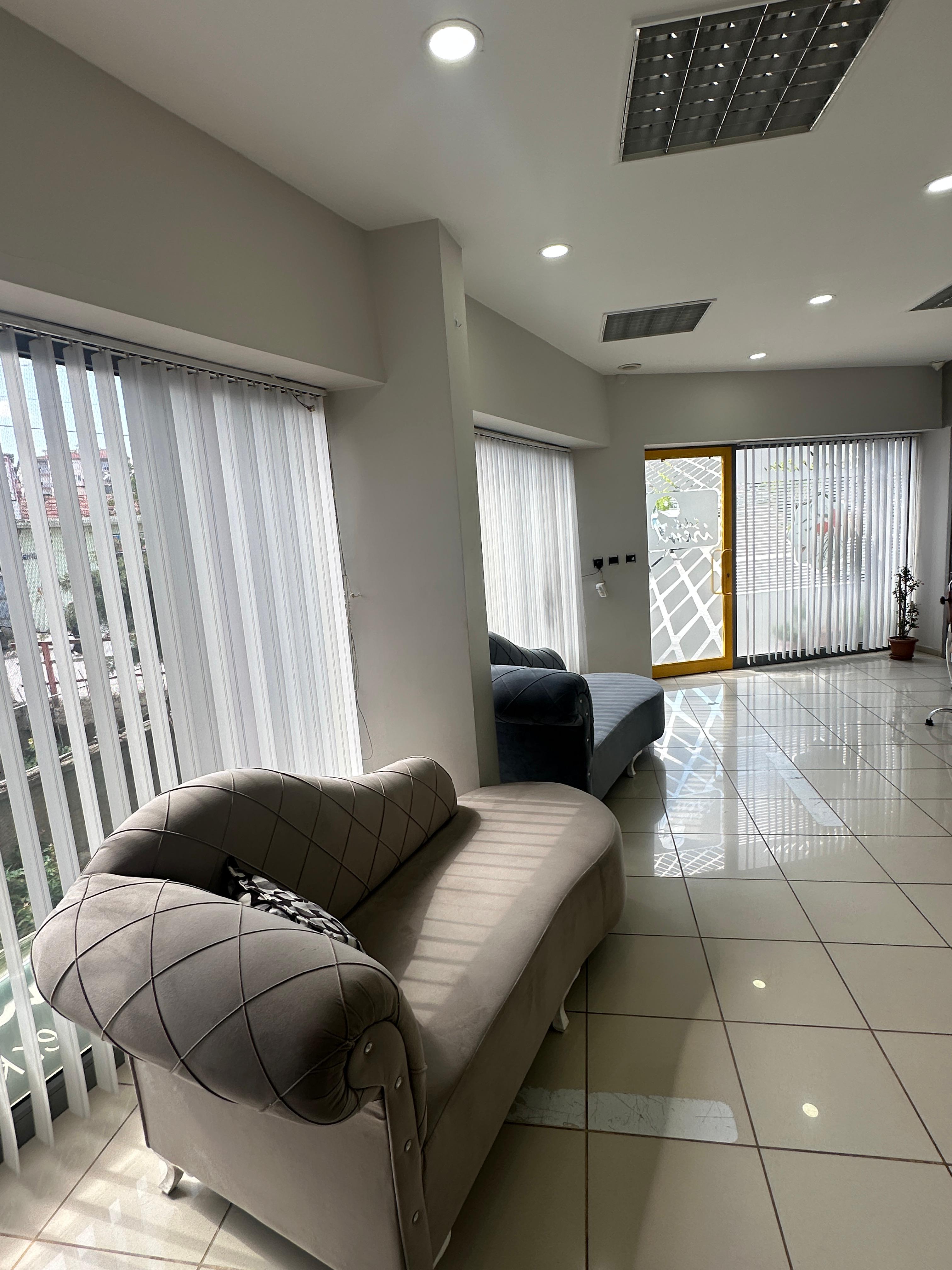 SALONUMUZDAN KARELER